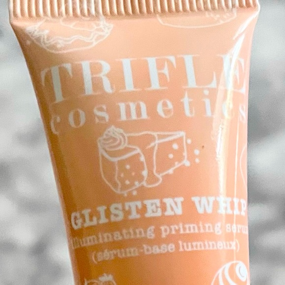 Trifle Cosmetics Glisten Whip - Illuminating Priming Serum - New and Sealed - Picture 2 of 3